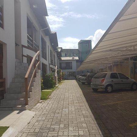 Florianópolis Solar Norte No Centro Dos Ingleses A 100 Metros Da Praia מראה חיצוני תמונה